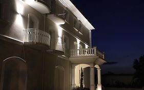 Suites & Apartments Liola'